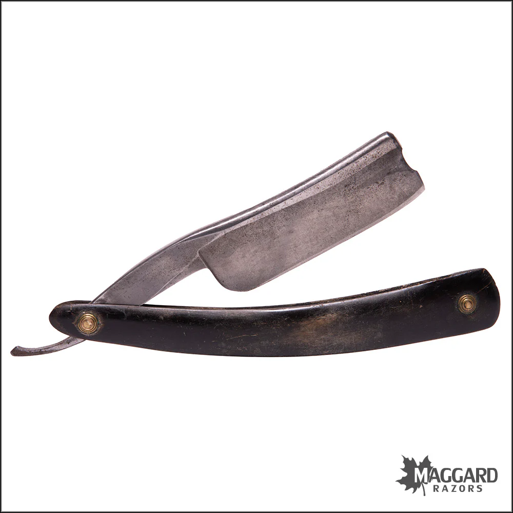#1068 Vintage Straight Razor - Wm. Gilchrest 8/8" - Image 2