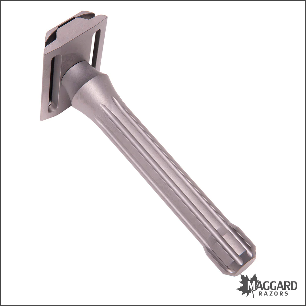 Blackland Razors Blackbird Titanium Closed Comb DE Safety Razor with 85mm Handle, Satin Finish - Image 2