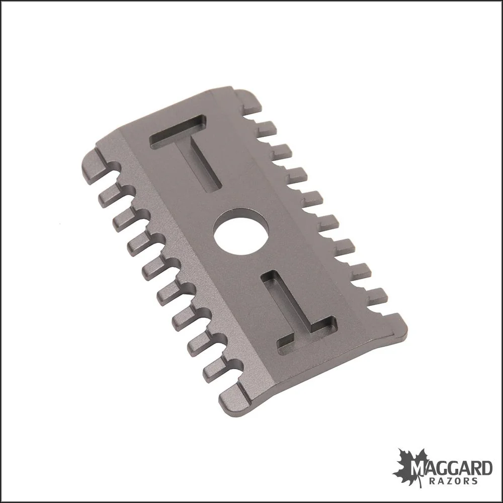 Tatara Razors Masamune Black Closed Comb DE Safety Razor - Image 4